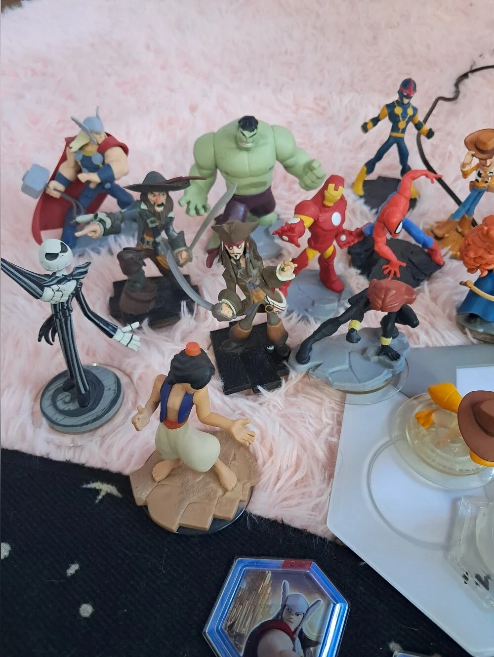 Disney Infinity Huge Lot Playable Characters & Portal 27 Piece Set